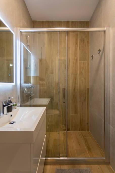 Apartamento Flat4Us#Cozy#Freeparking#5People Zagreb Exterior foto