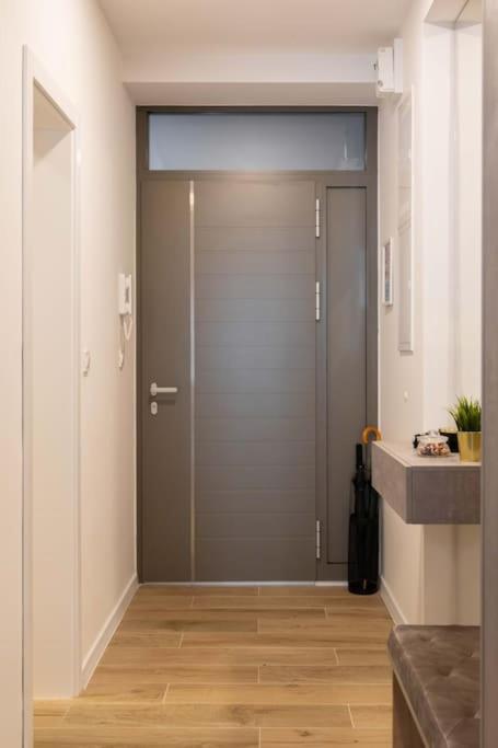 Apartamento Flat4Us#Cozy#Freeparking#5People Zagreb Exterior foto